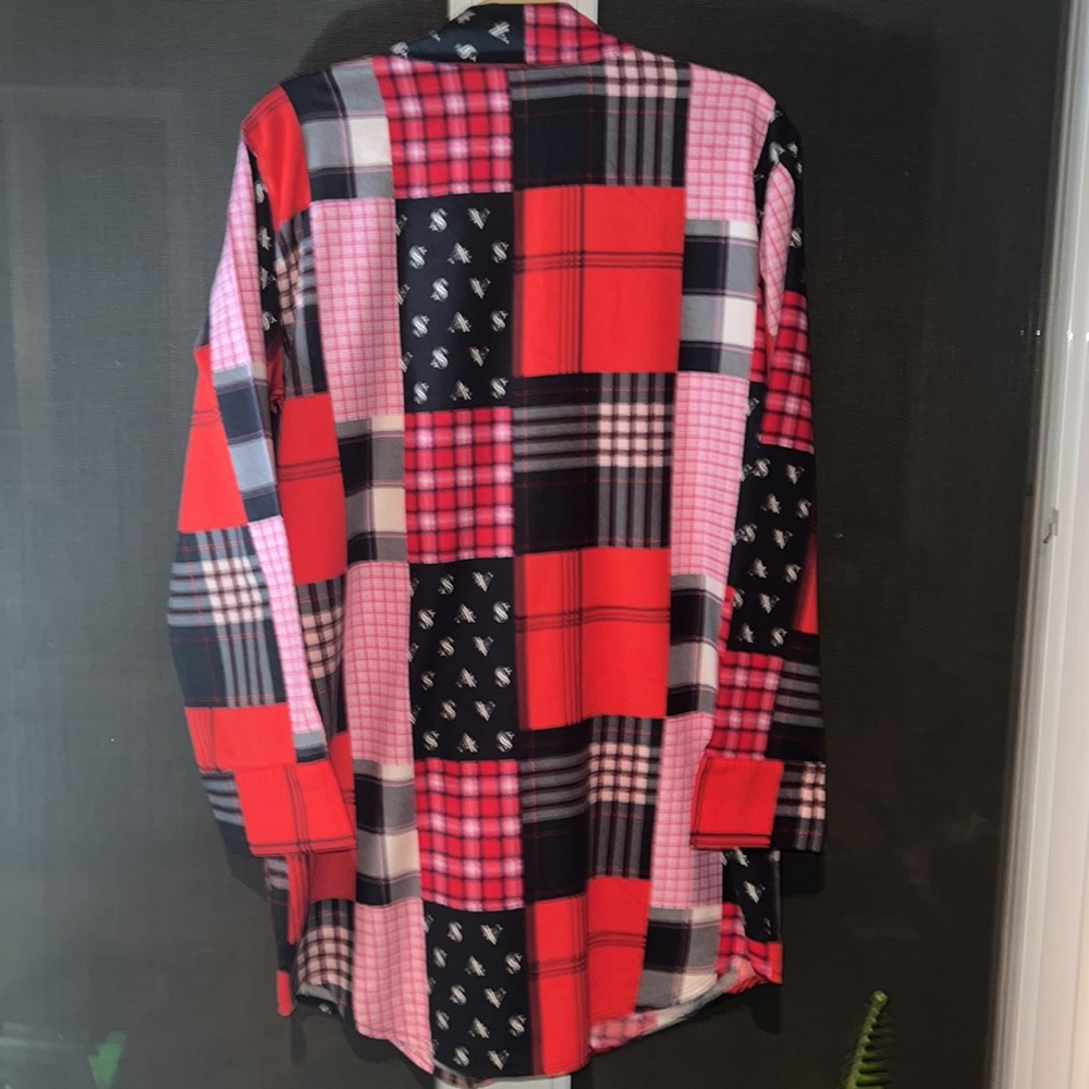 Victoria’s Secret Long Sleep Shirt - Picture 6 of 6